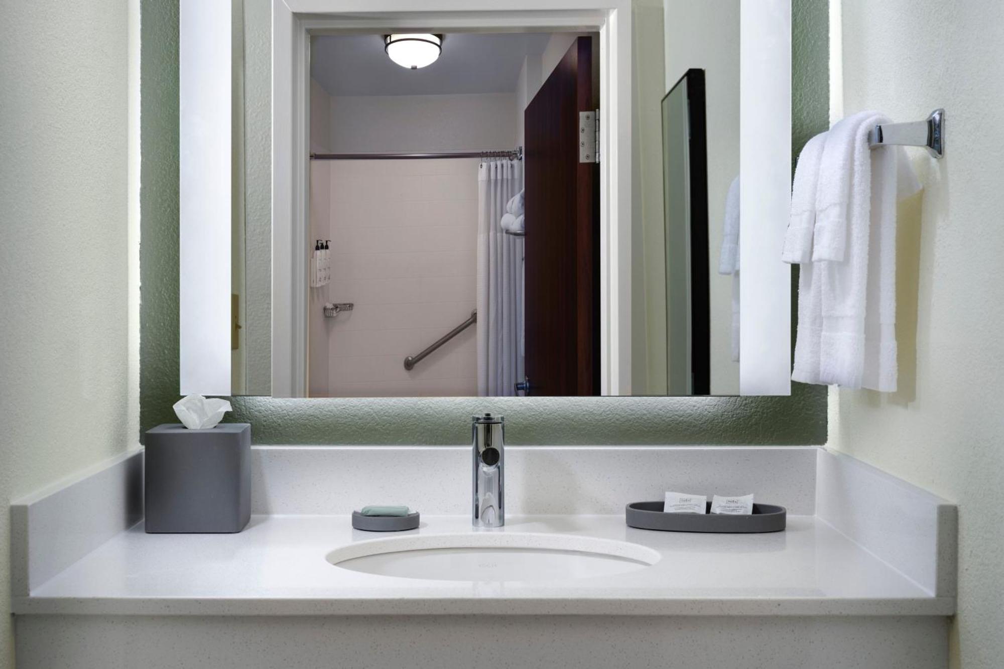 Springhill Suites Nashville Metrocenter Екстериор снимка